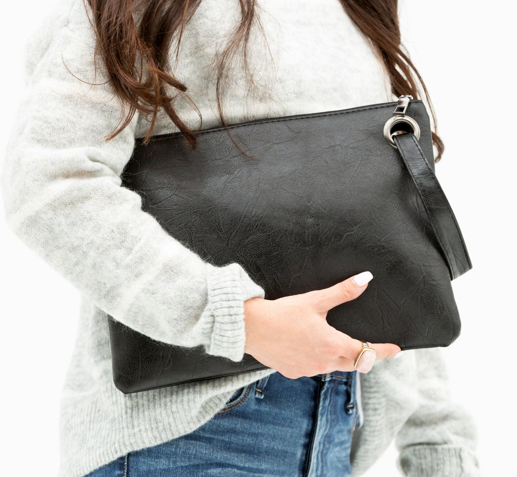 🖤 Track Belle Oversized Everyday Clutch