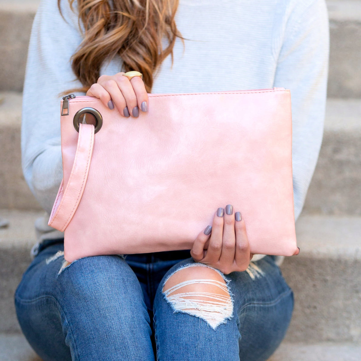 🖤 Track Belle Oversized Everyday Clutch