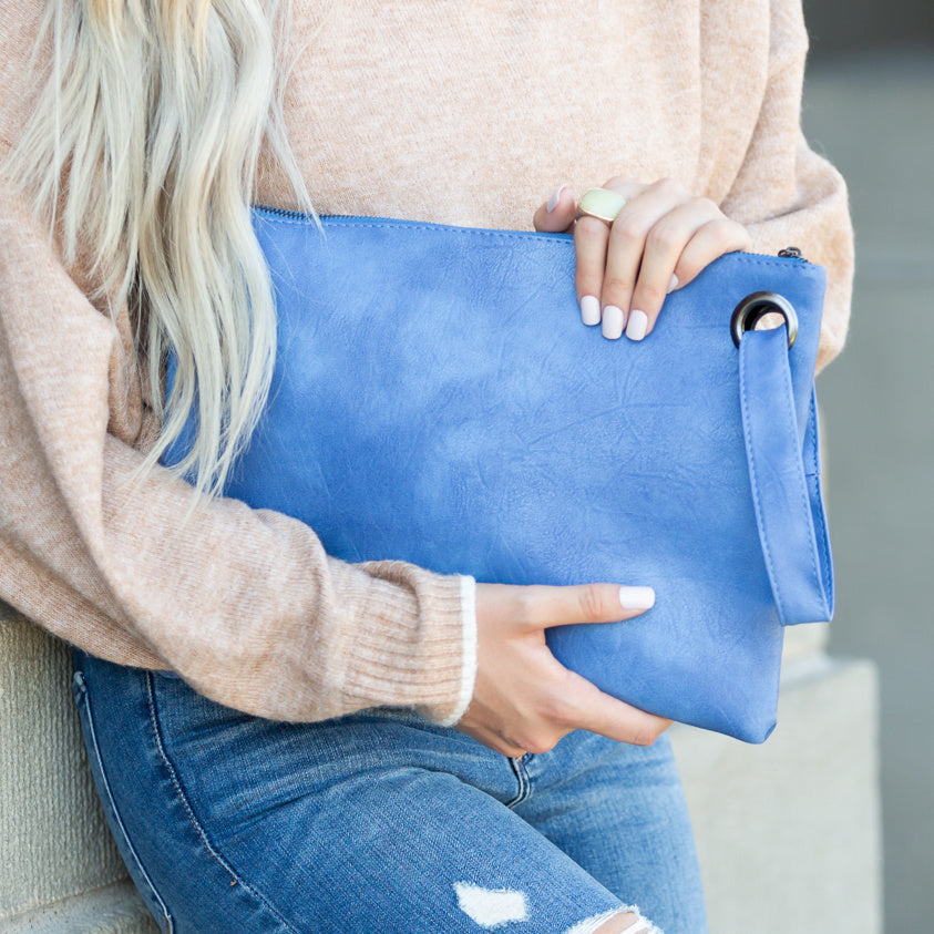🖤 Track Belle Oversized Everyday Clutch