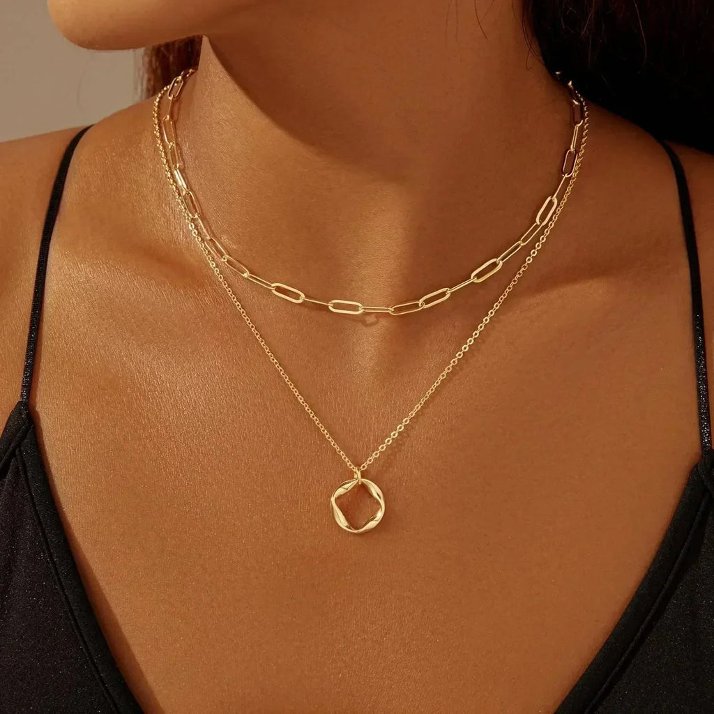 Track Belle Layered Circle Chain Necklace