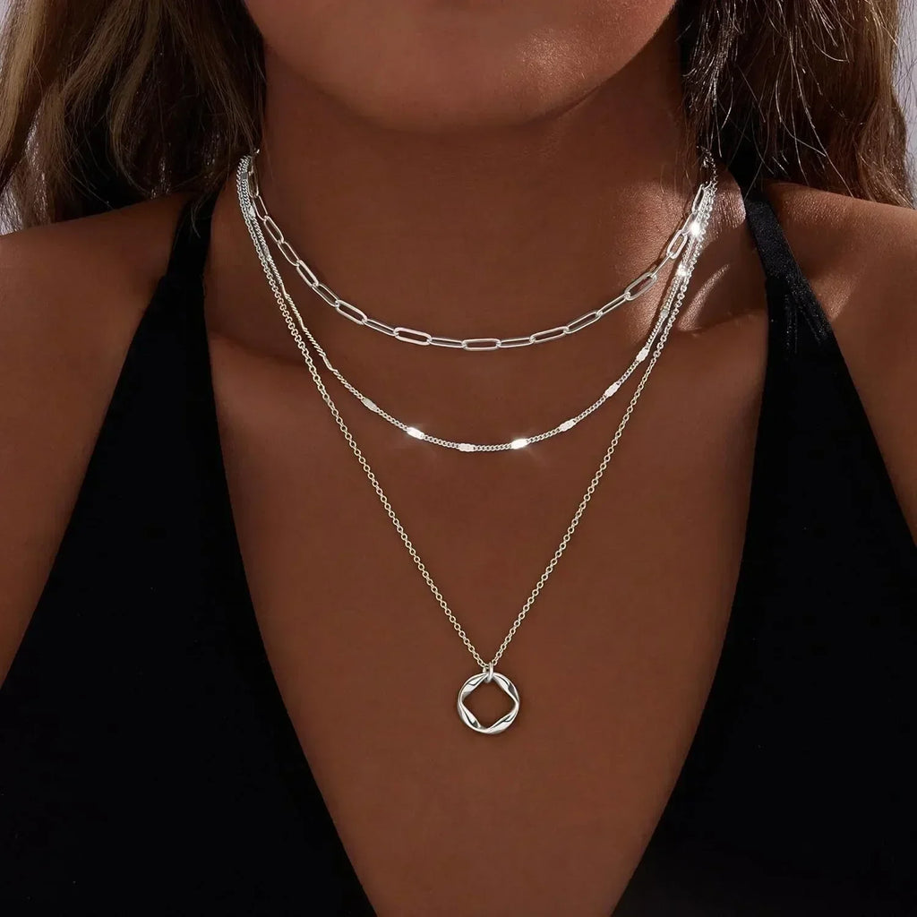 Track Belle Layered Circle Chain Necklace