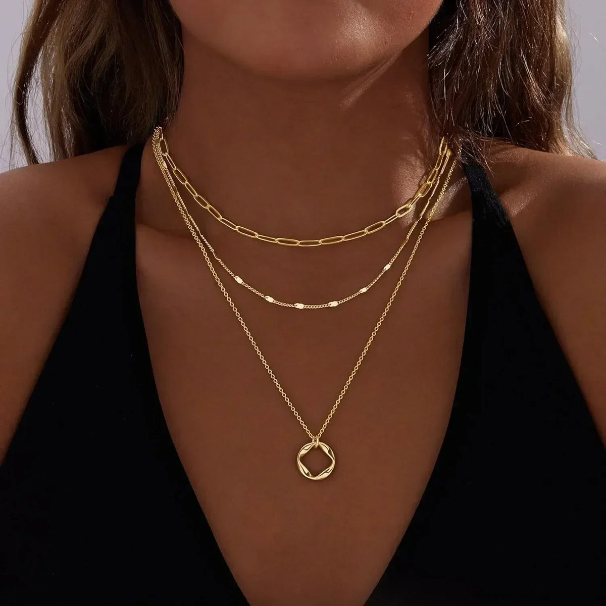 Track Belle Layered Circle Chain Necklace