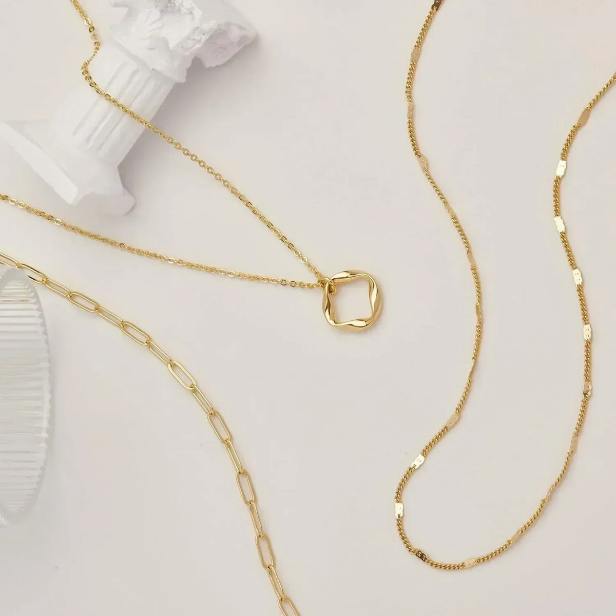 Track Belle Layered Circle Chain Necklace